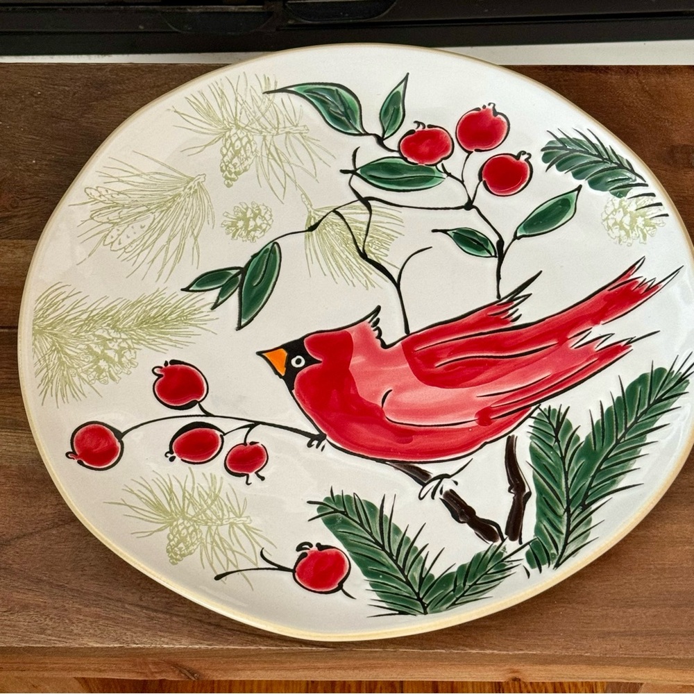 Red Robin with Holly & Berries 10.5” Ceramic Traditional Holiday Plate